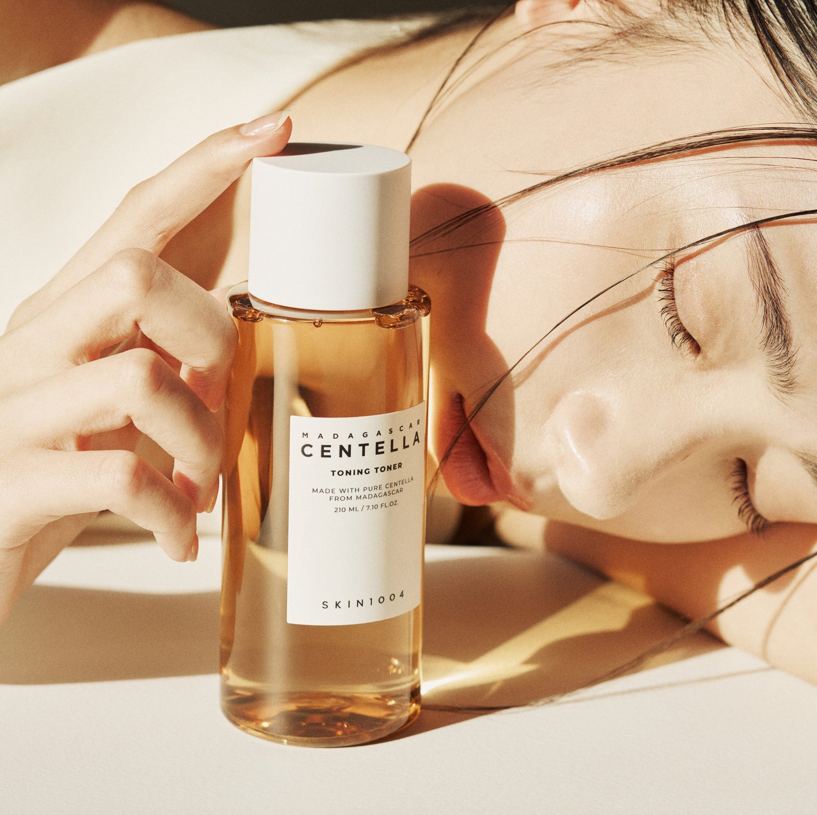 Madagascar Centella Toning Toner (210ml)