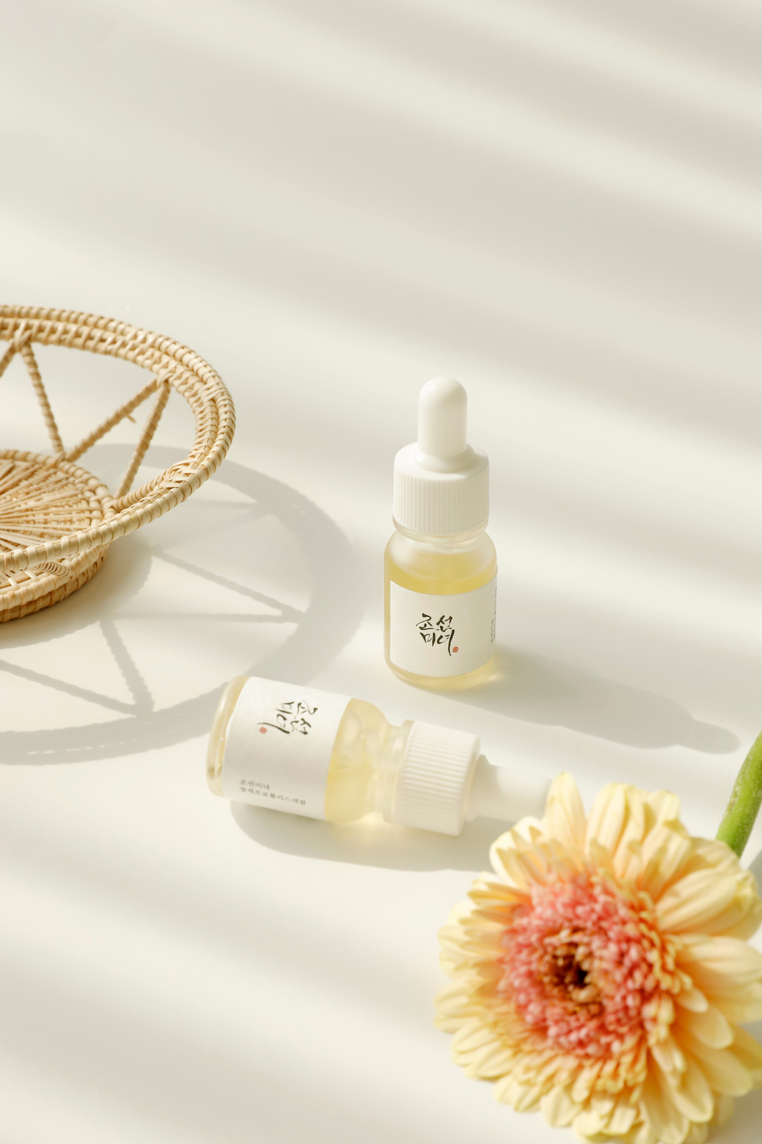 Glow Serum : Propolis + Niacinamide 30ml