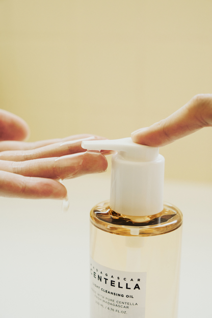 SKIN1004 – Huile Démaquillante Légère à la Centella de Madagascar 200ml