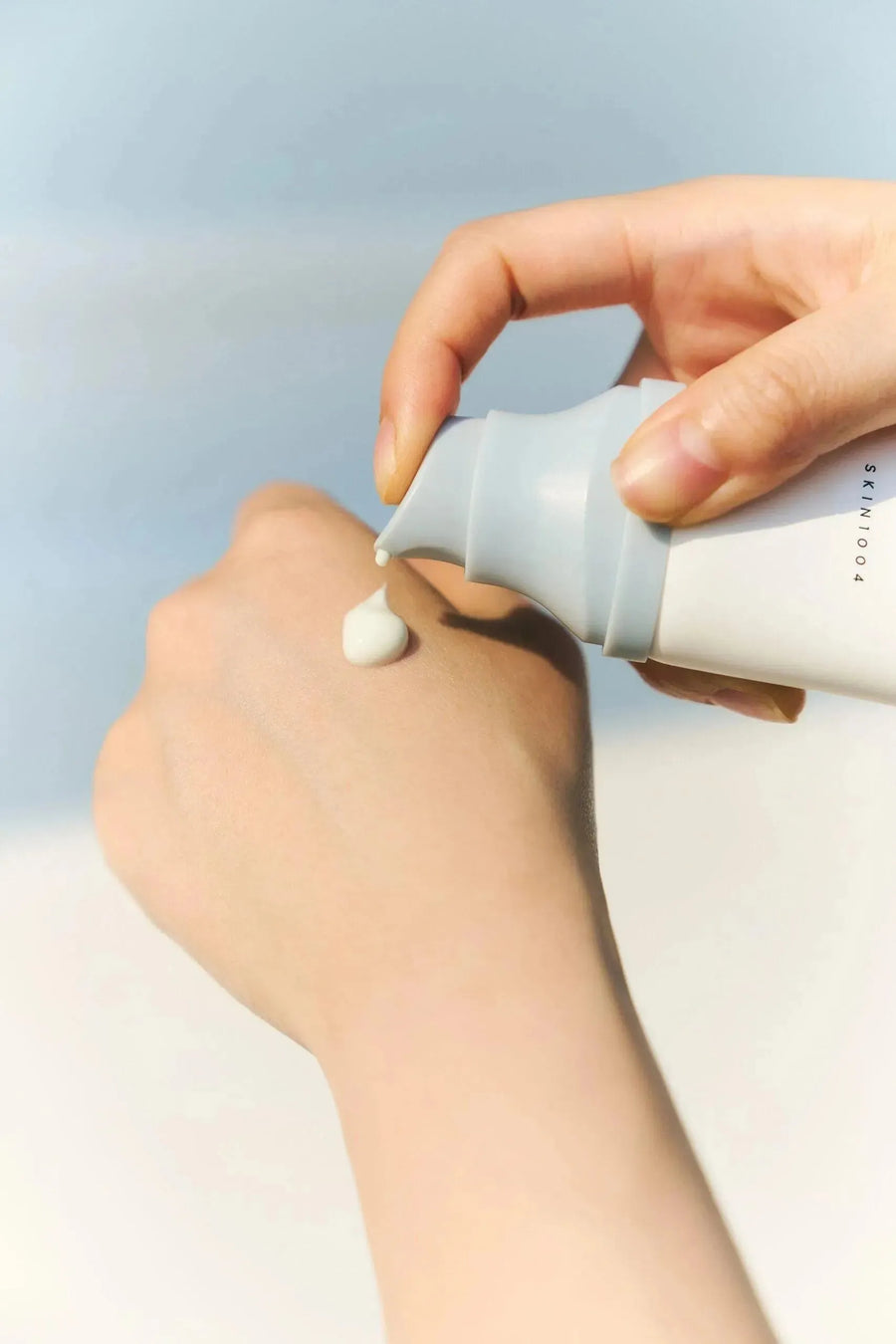 Madagascar Centella Hyalu-Cica Sun Serum - Yeoskin